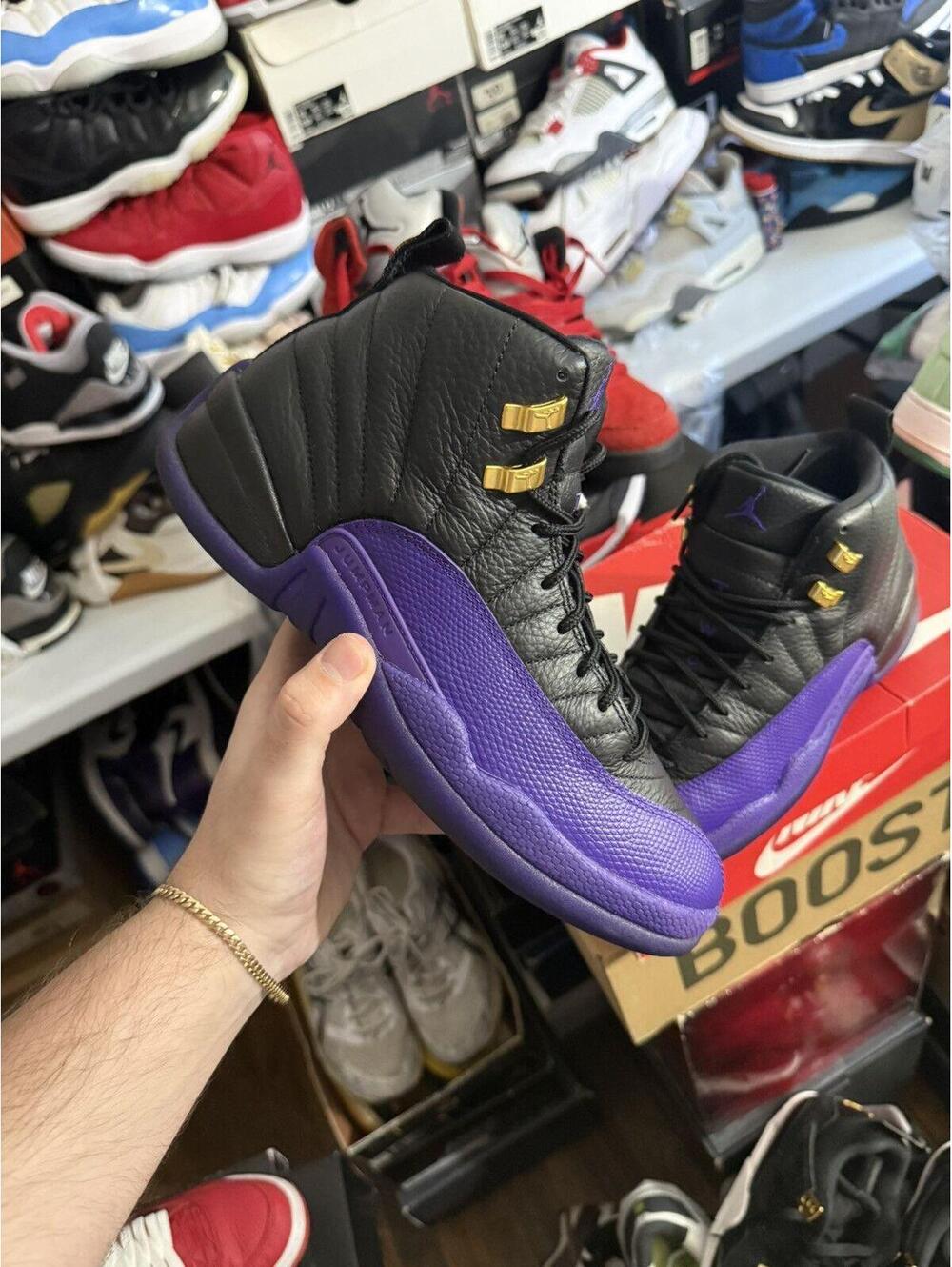 Jordan retro 12 field purple sz 8.5